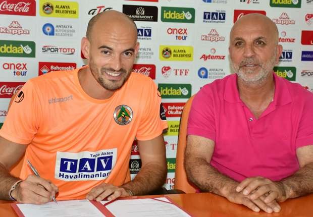 Remy Riou - Nantes > Alanyaspor