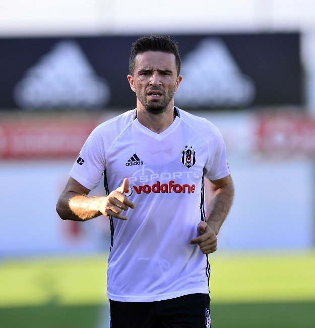 '''Sahaya çıktığımda verilen değer önemliydi''