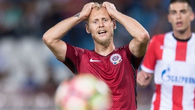 Semih Kaya’nın ayağı kırıldı