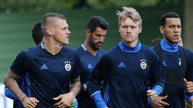 Simon Kjaer’in menajeri: Fransa’ya dönebilir