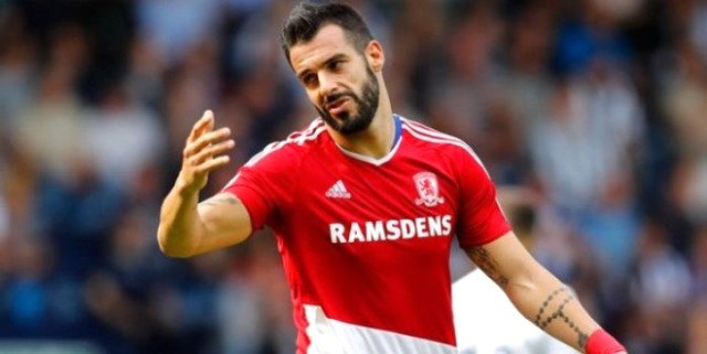SON DAKİKA! Beşiktaş Negredo ile anlaşmaya vardı