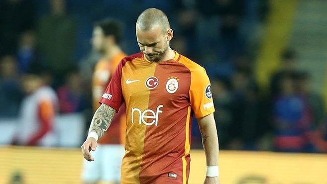 Wesley Sneijder’e Sampdoria’dan kötü haber