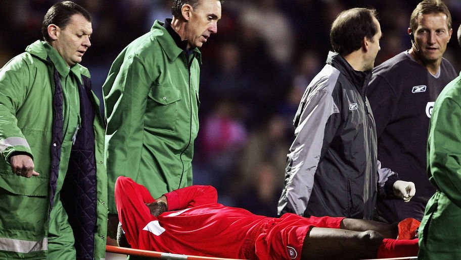 30.10.2004: Djibril Cisse