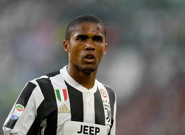 63: Douglas Costa