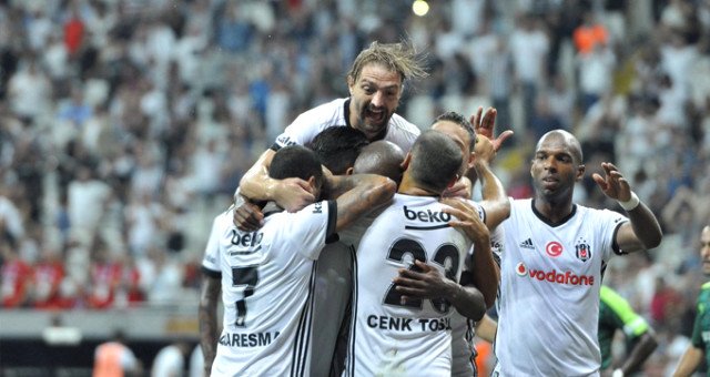 Beşiktaş’ta bütçe eksiye geçti!