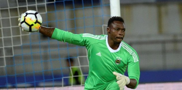 ' Fenerbahçe'de sürpriz gelişme! 17'lik kaleci...