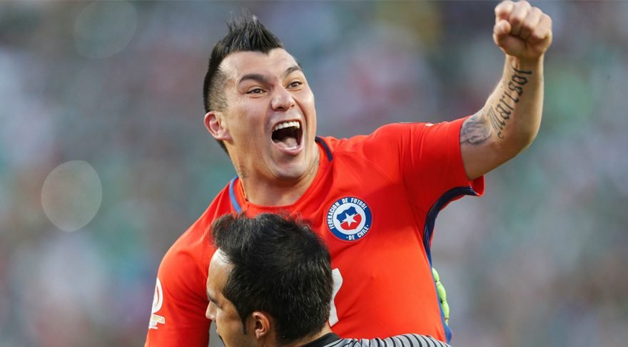 ' Gary Medel için canlı yayında büyük övgü! 