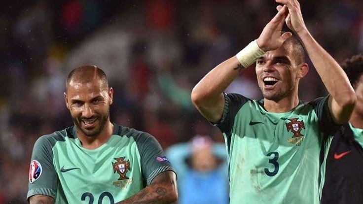 Pepe, Quaresma ve Beto Portekiz kadrosunda