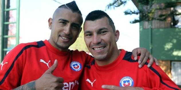  Vidal’dan Medel’e destek