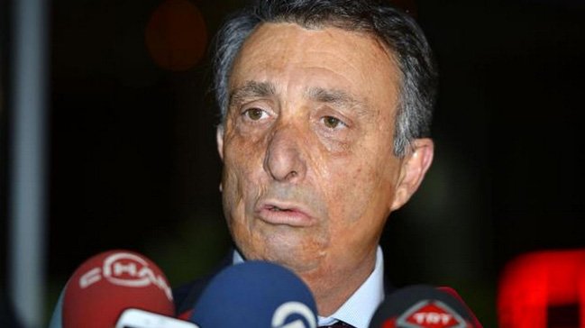 Ahmet Nur Çebi’den Demba Ba açıklaması