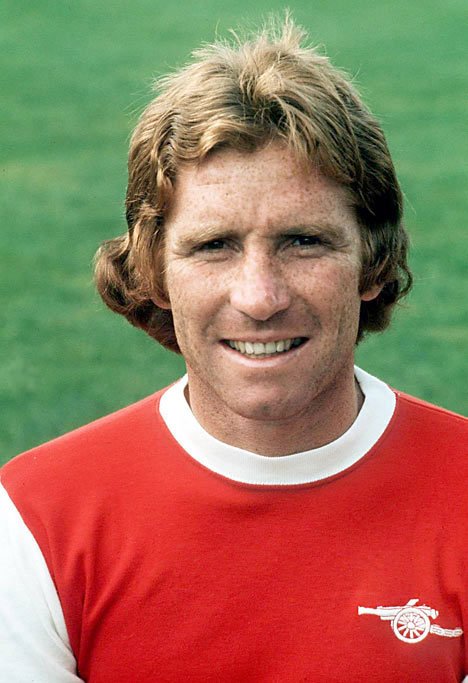 Alan Ball (840 Bin Euro)
