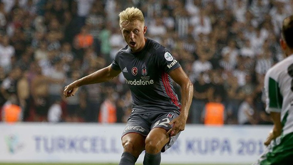 Andreas Beck Stuttgart’ta