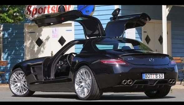 Arda Turan - Mercedes-Benz SLS AMG
