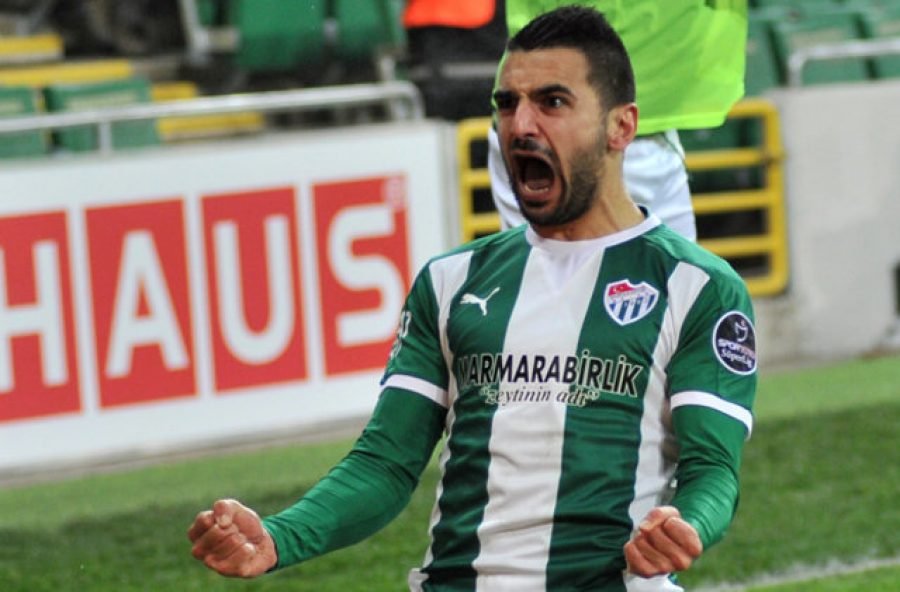 Aziz Behich (Bursaspor)