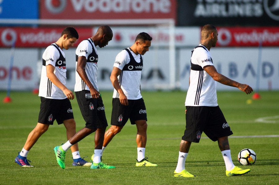 Beşiktaş, Antalyaspor’a hazırlanıyor
