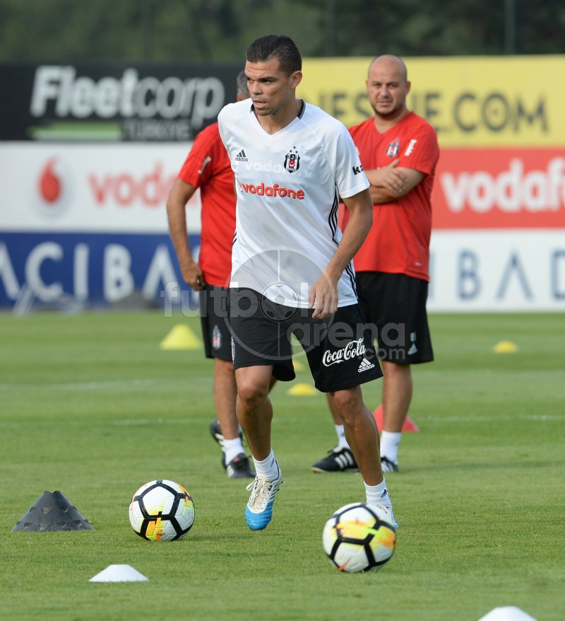 FutbolArena, Beşiktaş idmanını görüntüledi