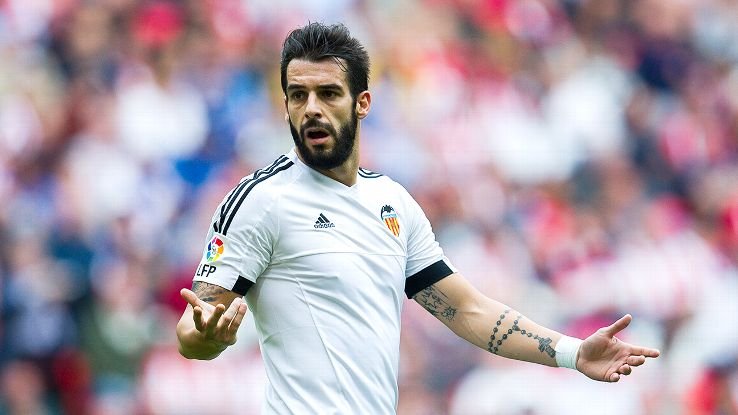 'Beşiktaş, Negredo transferi için İspanya'ya uçtu