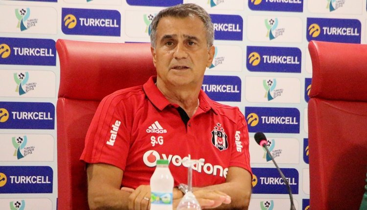 'Beşiktaş'ın Antalyaspor maçı ilk 11'i