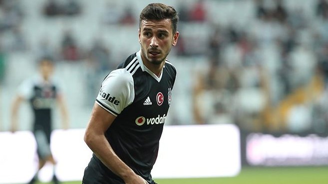 Beşiktaş’ın yeni 10 numarası Oğuzhan Özyakup oldu
