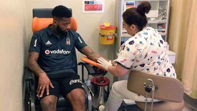 Beşiktaş’ın yeni transferi Lens sağlık kontrolünden geçti