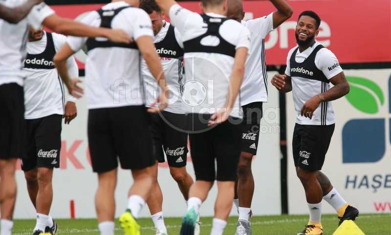 'Beşiktaş'ta Lens fırtınası! Şenol Güneş alkışlattı