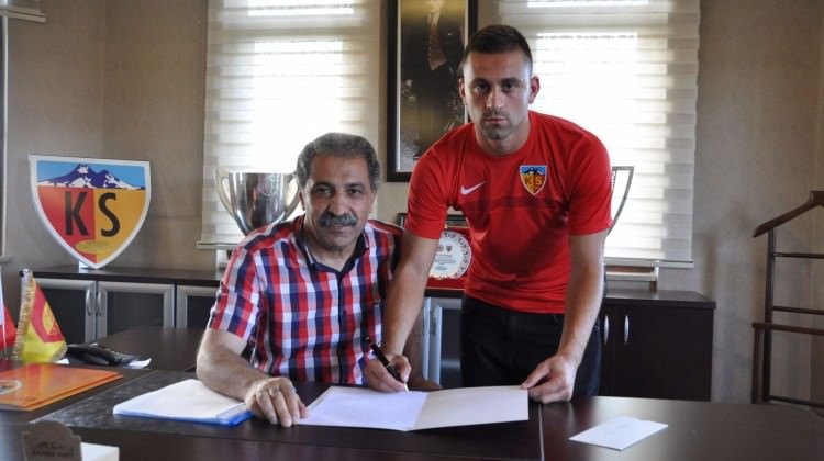 Dejan Meleg