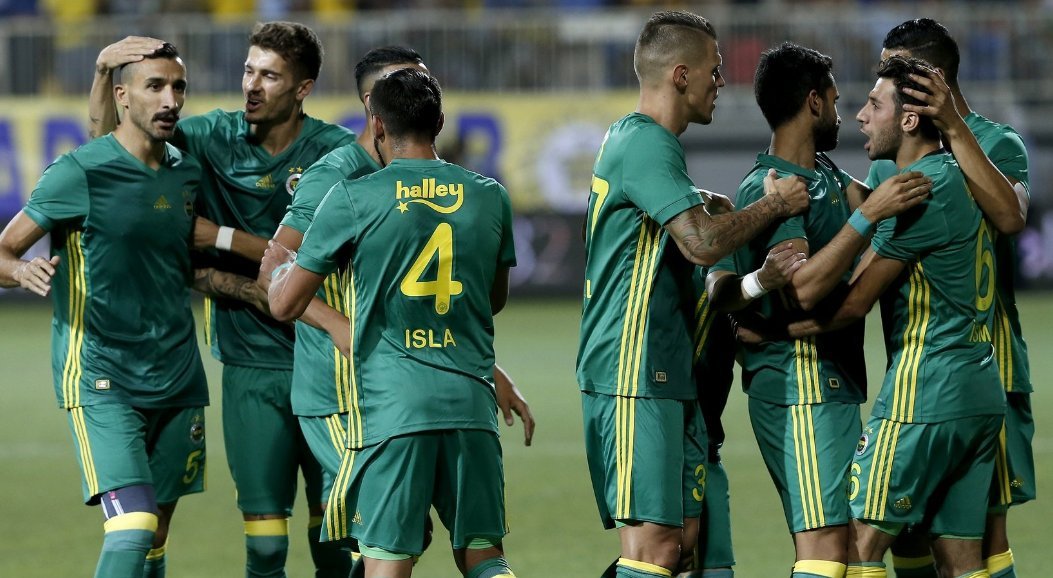 'Fenerbahçe için akıllara zarar transfer iddiası