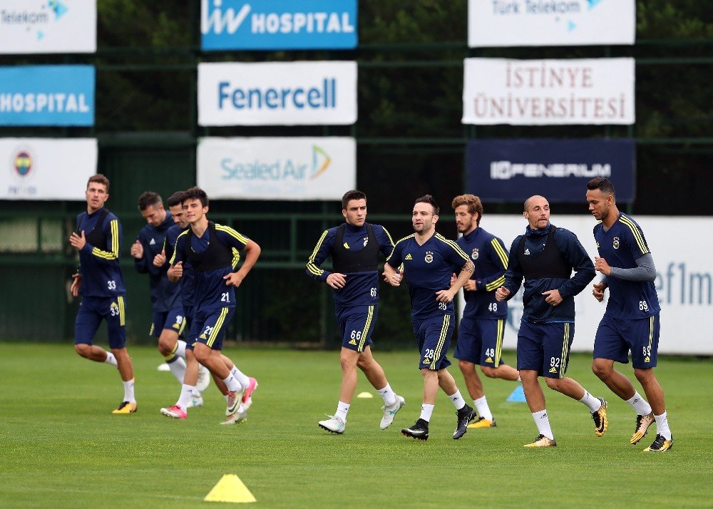 Fenerbahçe, Vardar maçının hazırlıklarını sürdürdü