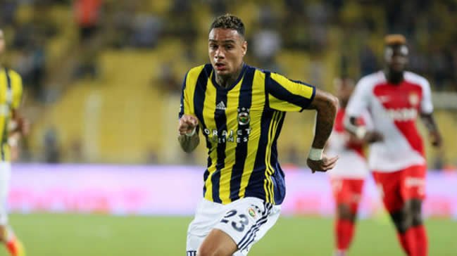 'Fenerbahçe'de flaş Van der Wiel gelişmesi