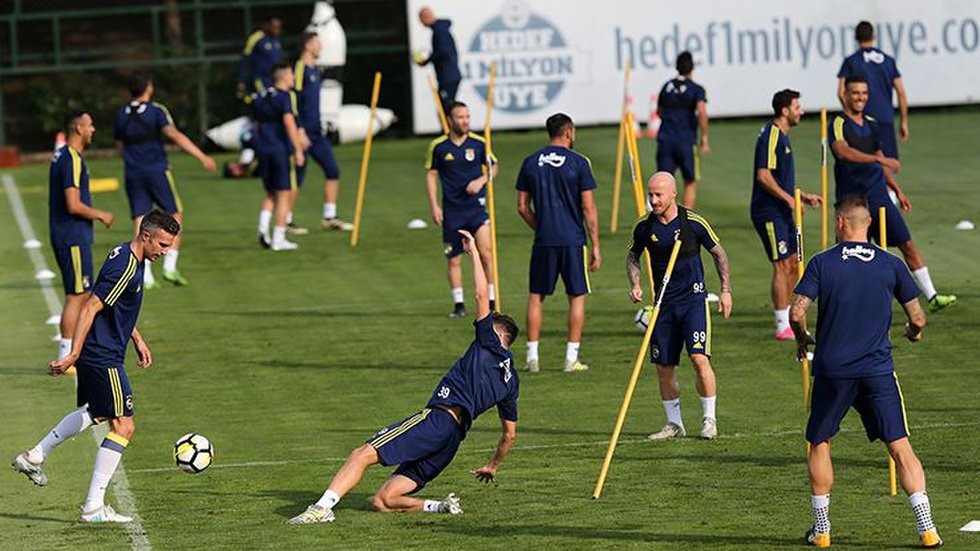 Fenerbahçe’nin Vardar maçı kadrosu belli oldu!