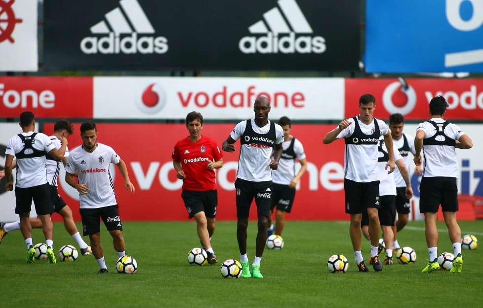 'Flaş! Beşiktaş transfer için uçuyor