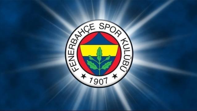 Flaş! Fenerbahçe golcü oyuncu ve menajeriyle el sıkıştı