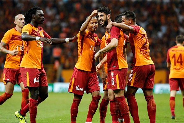 Flaş! Galatasaray'a adım adım geliyorlar
