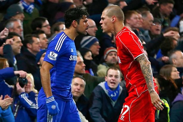 Futbol sahalarının en sert 11 futbolcusu