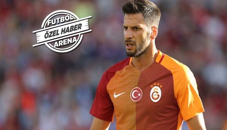 Galatasaray yönetimini şaşırtan istek
