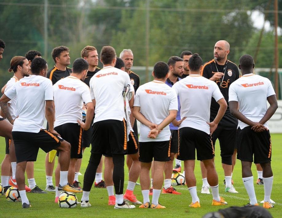 'Galatasaray'da hayal edilen ilk 11