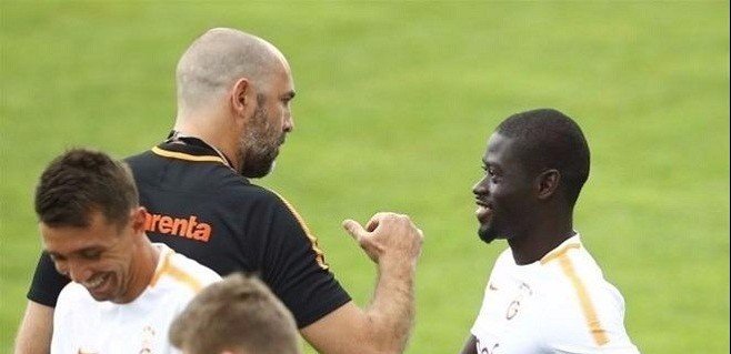 Galatasaray’da Igor Tudor görüşme odasında