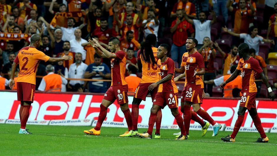 'Galatasaray'da kendine kulüp arayan futbolcu