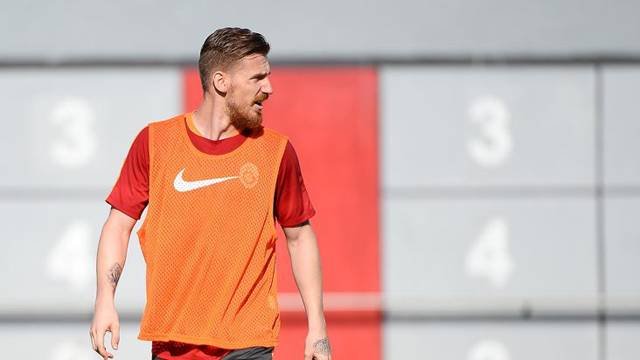 Galatasaray’da Serdar Aziz şoku