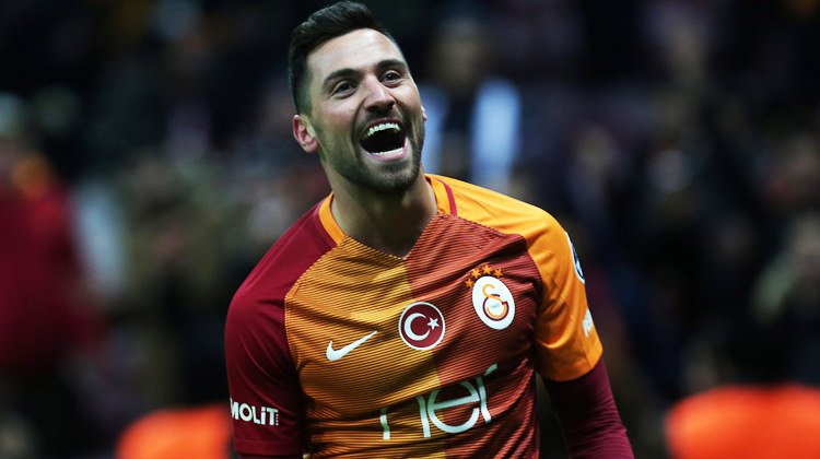 Galatasaray'da yönetim çıldırdı! Sinan Gümüş...