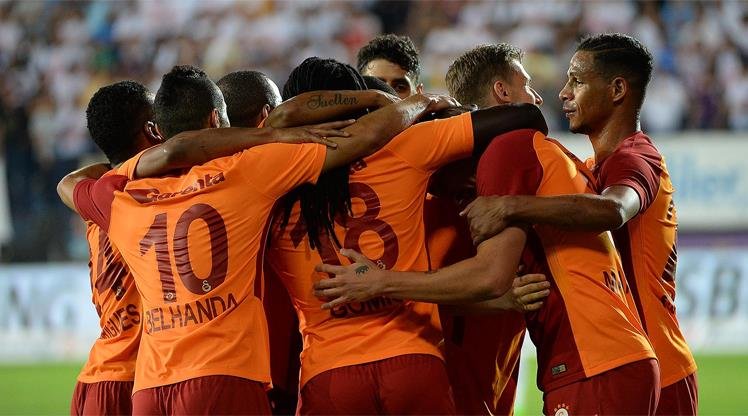 'Galatasaray'dan flaş transfer! Arsenal'den...