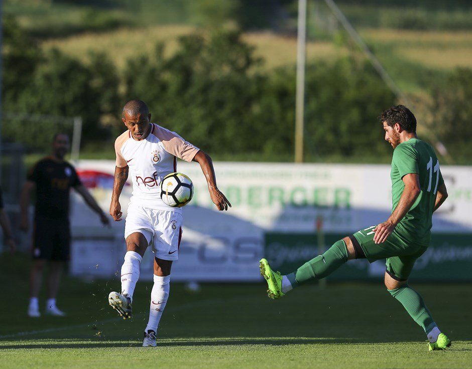 'Galatasaray'dan herkesi şaşırtacak golcü