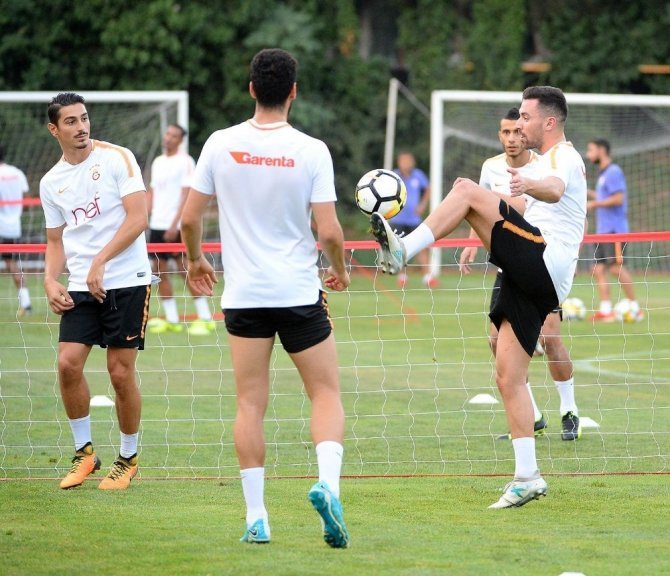 Galatasaraylı futbolcuların lig heyecanı