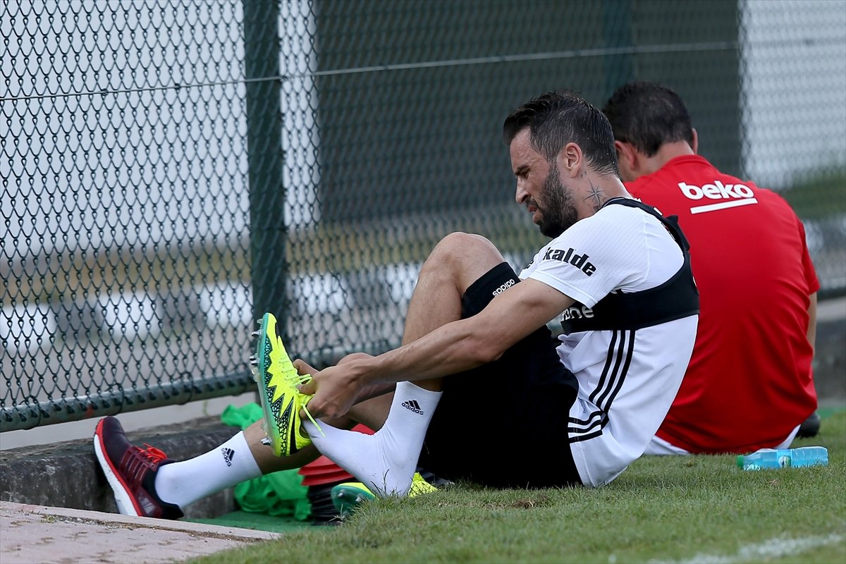 Gökhan Gönül	 2,50 mil. Euro
