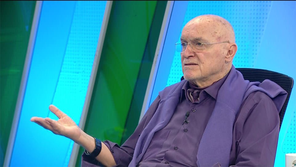 Hıncal Uluç'tan Aziz Yıldırım'a teşekkür! 