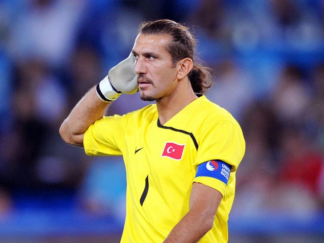 Rüştü Reçber - Fenerbahçe > Beşiktaş