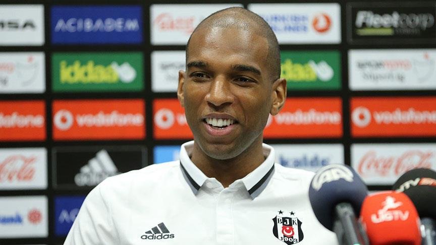 Ryan Babel 8