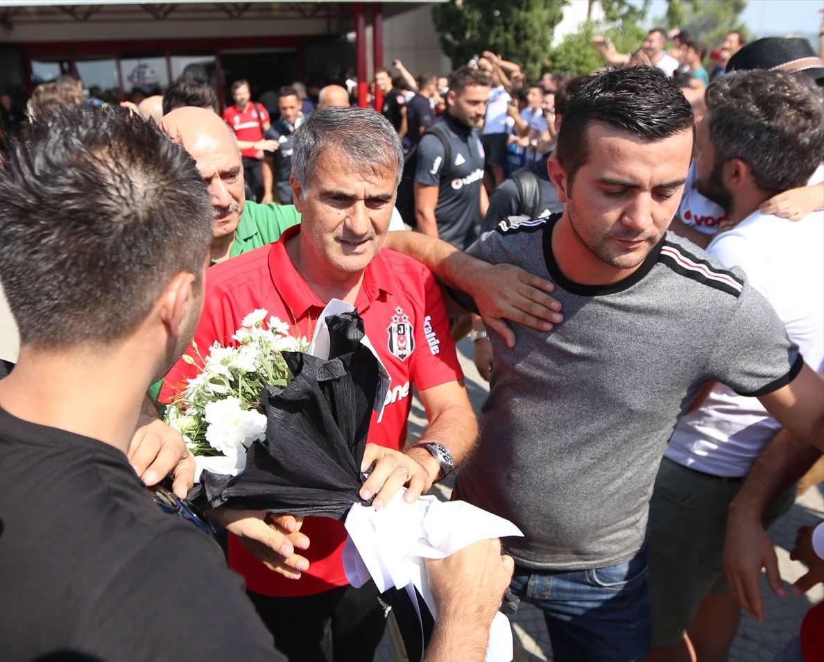 Şampiyonluk adayınız hangi takım?