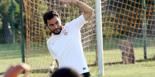 'Selçuk İnan'ın menajerinden flaş açıklama