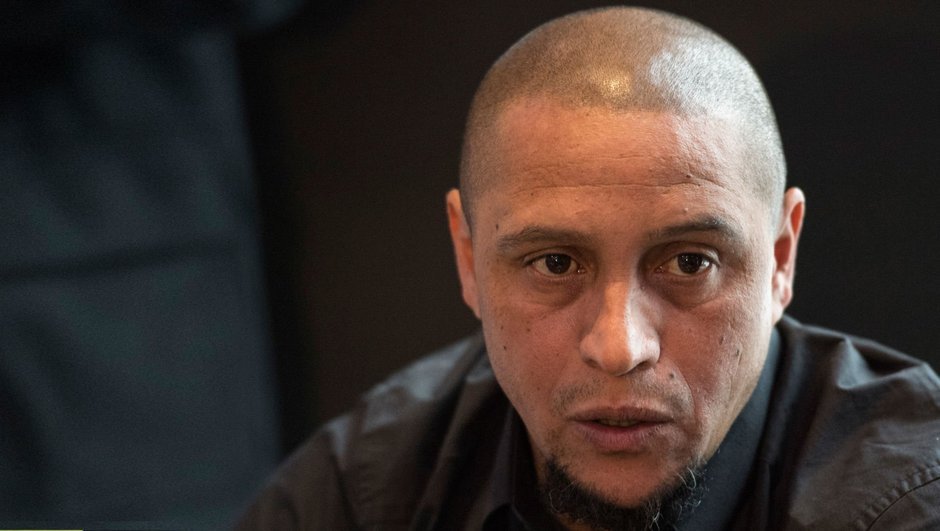 ŞOK! Roberto Carlos'a hapis!